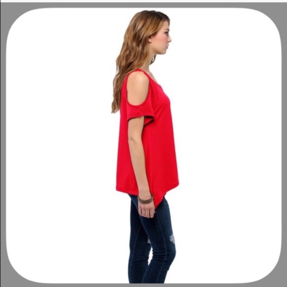Soft Bright Red Cold Shoulder Tee size M 3XHP - Picture 2 of 7